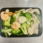 Best Steamed Shrimp. Scallop & Chicken w. Mixed Vegetables in Bowie, MD