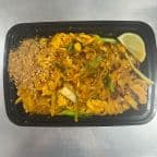 Best Combination Pad Thai in Bowie, MD